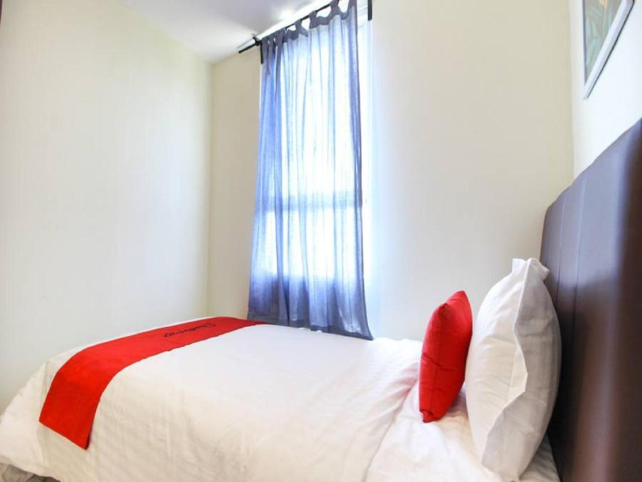 Reddoorz Apartment @ Malioboro City Adisucipto Maguwo Exteriör bild